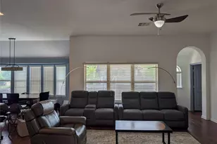 101 Lightcliff St, Hutto, TX 78634 - Photo 5