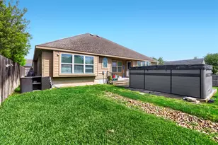 101 Lightcliff St, Hutto, TX 78634 - Photo 25