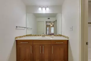 7685 Northcross Dr, Austin, TX 78757 - Photo 9