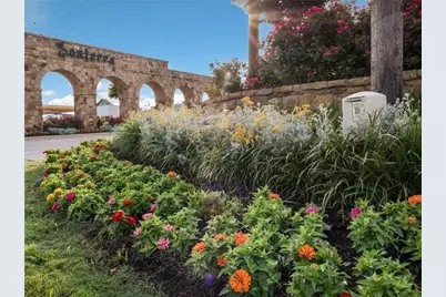 335 Enforcer Loop, Jarrell, TX 76537 - Photo 11