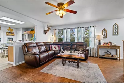 751 Blair Avenue, Bastrop, TX 78602 - Photo 7