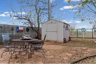 751 Blair Avenue, Bastrop, TX 78602 - Photo 27