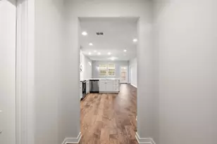 2310 Castillo Dr, Round Rock, TX 78664 - Photo 3
