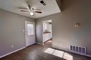 10409 Golden Meadow Dr, Austin, TX 78758 - Photo 5