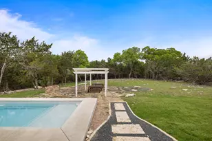 6601 North Lakewoods Dr, Georgetown, TX 78633 - Photo 27