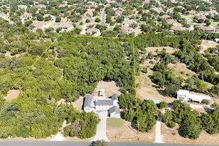 6601 North Lakewoods Dr, Georgetown, TX 78633 - Photo 3