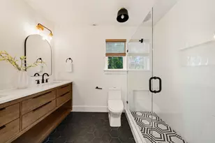 5500 Tipton Dr, Austin, TX 78723 - Photo 29