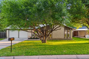 5500 Tipton Dr, Austin, TX 78723 - Photo 37