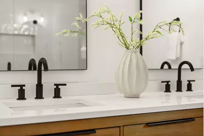 5500 Tipton Drive, Austin, TX 78723 - Photo 9