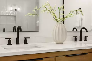 5500 Tipton Dr, Austin, TX 78723 - Photo 9
