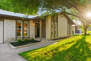 5500 Tipton Dr, Austin, TX 78723 - Photo 33