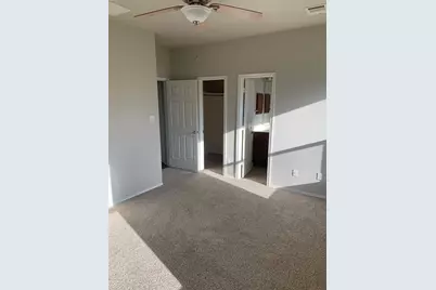 12205 Ferrystone Glen Drive, Del Valle, TX 78617 - Photo 15