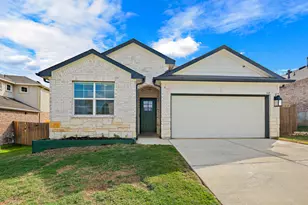 142 Solitude Dr, San Marcos, TX 78666 - Photo 3