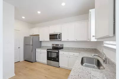 211 Carmel Canyon Trail, Jarrell, TX 76537 - Photo 3