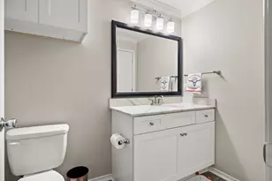 3839 Dry Creek Dr, Austin, TX 78731 - Photo 17