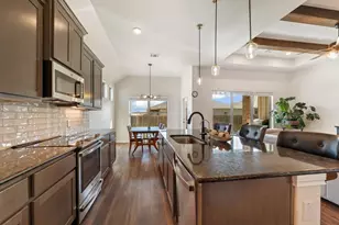 125 Citation Dr, Jarrell, TX 76537 - Photo 17