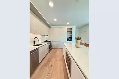 2209 S 1st Street #328, Austin, TX 78704 - Photo 5