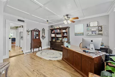 622 W 7th Street, Taylor, TX 76574 - Photo 15