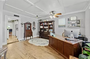 622 W 7th St, Taylor, TX 76574 - Photo 15