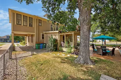 622 W 7th Street, Taylor, TX 76574 - Photo 31