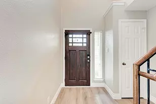 8708 Wood Stork Dr, Austin, TX 78729 - Photo 5