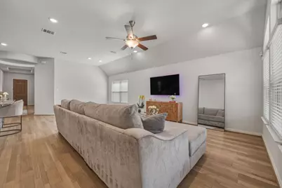 918 Leadtree Loop, Buda, TX 78610 - Photo 9