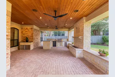 10025 Scull Creek Drive, Austin, TX 78730 - Photo 15