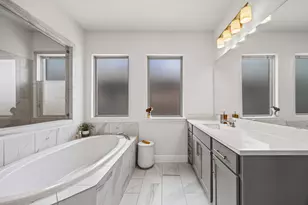 108 Chinaberry Bnd, Bastrop, TX 78602 - Photo 23