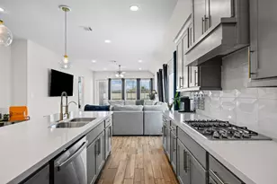 108 Chinaberry Bnd, Bastrop, TX 78602 - Photo 7