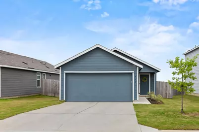 584 Commander Abbott Drive, Jarrell, TX 76537 - Photo 3