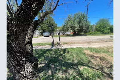 11512 Main Street, Jonestown, TX 78645 - Photo 9