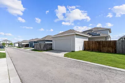201 Eagle Lake Drive, Hutto, TX 78634 - Photo 25