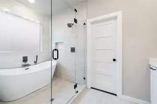 18200 Fair Ln, Jonestown, TX 78645 - Photo 35