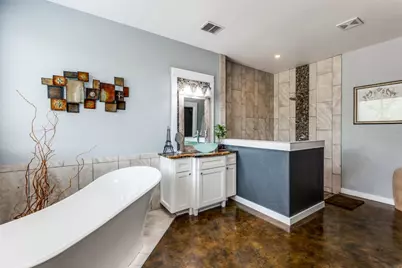 20501 Bee Hive Lane, Spicewood, TX 78669 - Photo 19