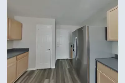 5617 Victory Gallop Drive, Del Valle, TX 78617 - Photo 5