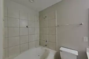 5617 Victory Gallop Dr, Del Valle, TX 78617 - Photo 11