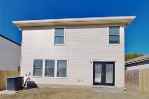 5617 Victory Gallop Dr, Del Valle, TX 78617 - Photo 17