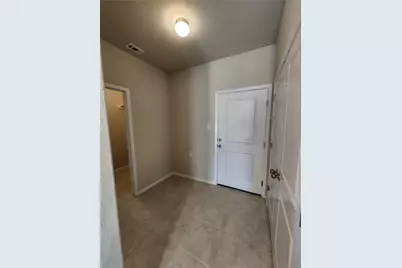 11400 Milano Drive, Austin, TX 78747 - Photo 13