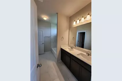 11400 Milano Drive, Austin, TX 78747 - Photo 17