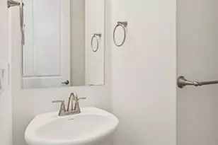 105 Lafitte Dr, San Marcos, TX 78666 - Photo 17