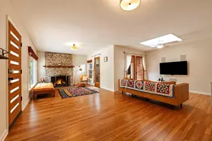 2209 La Casa Dr, Austin, TX 78704 - Photo 3