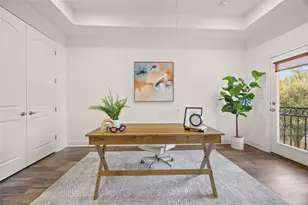 2210 University Club Dr, Austin, TX 78732 - Photo 19