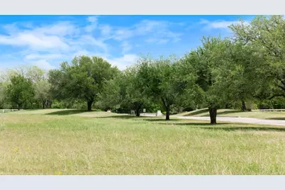 377 Heritage Loop, Hutto, TX 78634 - Photo 7