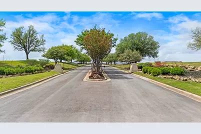 377 Heritage Loop, Hutto, TX 78634 - Photo 9
