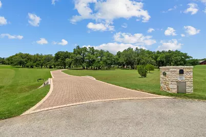 343 Covered Wagon Way, Driftwood, TX 78619 - Photo 5