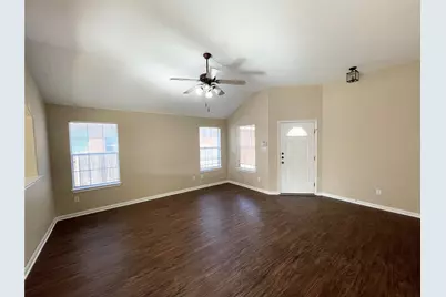 4423 Meadowside Lane, Round Rock, TX 78665 - Photo 5
