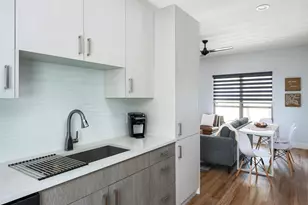 1193 E M. Franklin Ave, Austin, TX 78721 - Photo 7