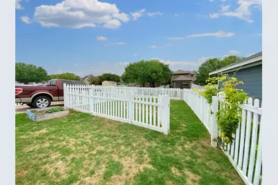 701 Sampson, Kyle, TX 78640 - Photo 25