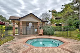 1601 Faro Dr, Austin, TX 78741 - Photo 19