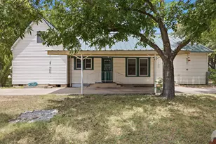 255 S Lampasas St, Bertram, TX 78605 - Photo 5